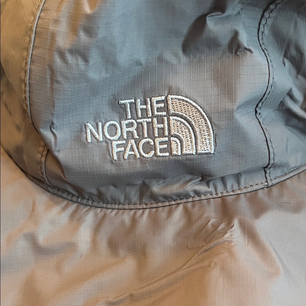 The North Face Light Gray Brimmer Hat - Picture 2 of 6